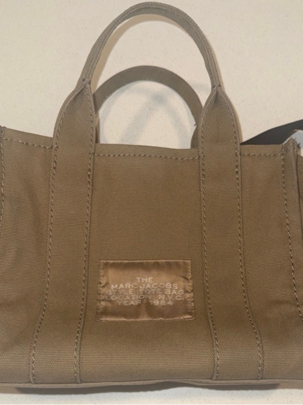 Marc Jacobs Canvas Tote Bag in Olive - Picture 4 of 7